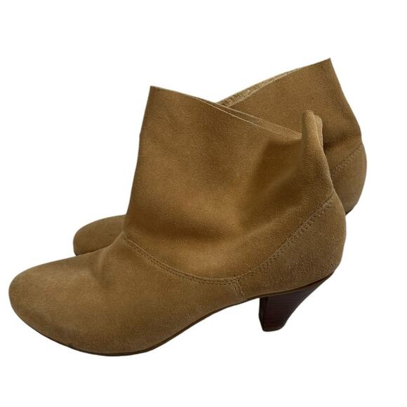 Anthropologie Cynthia Vincent Tan Suede Leather Slouch Booties Size 6 - Picture 1 of 8